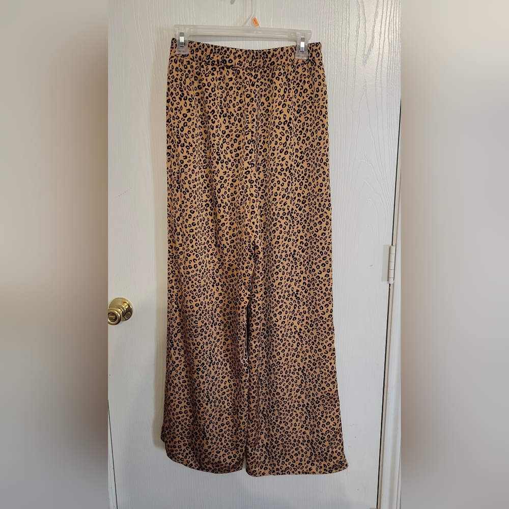 Francescas Collection Leopard Print Wide-Leg Pants Size S